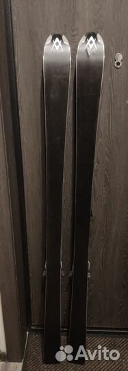 Горные лыжи volkl 724