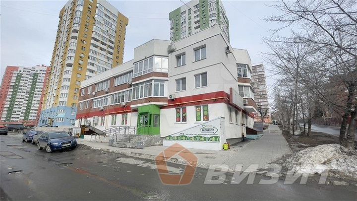 Помещение под пищевое производство с вытяжкой