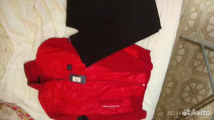 Спортивный костюм женский