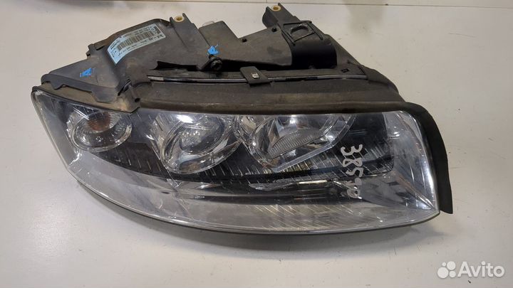 Фара (передняя) Audi A4 (B6), 2001