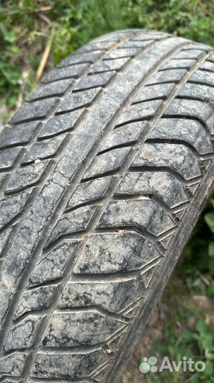 Продаю запчасти на мерседес е 210