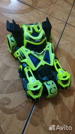 Робот катапульта бэтмобиль музыкальный