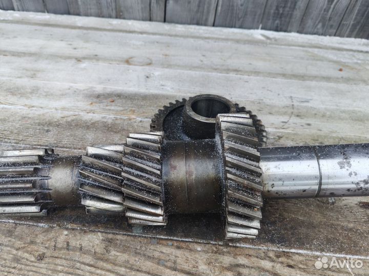 Промежуточный вал Валдай