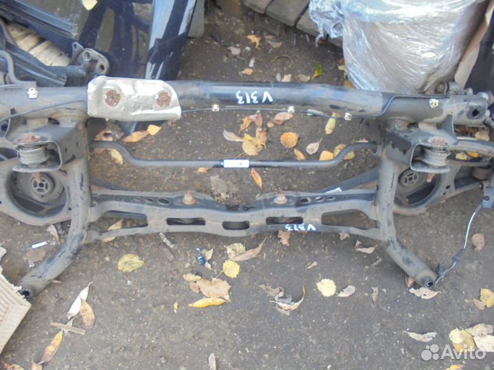 Подрамник задний Фольксваген Джетта 6