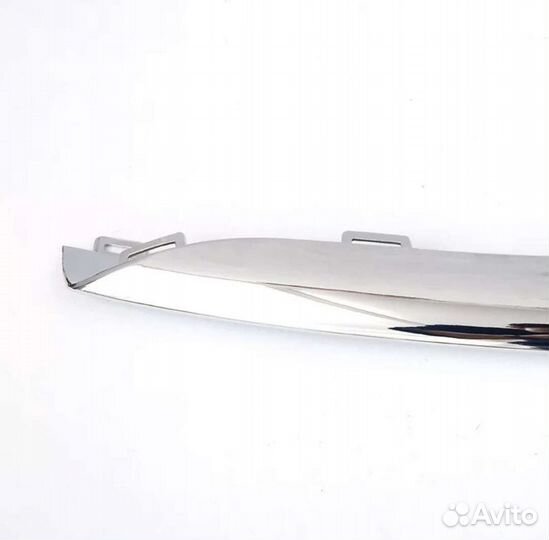 Хром переднего бампера на Мерседес W213 AMG