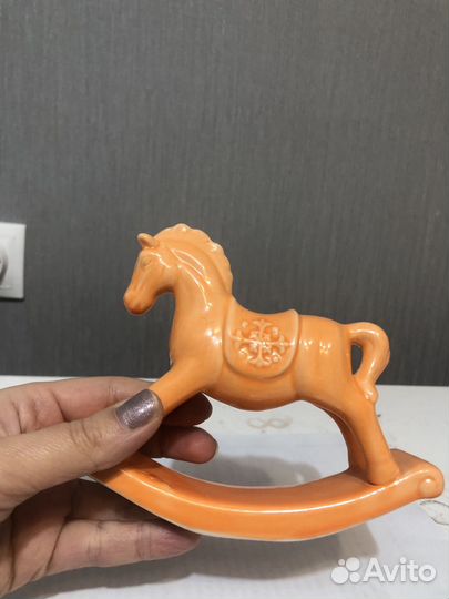 Керамические статуэтки