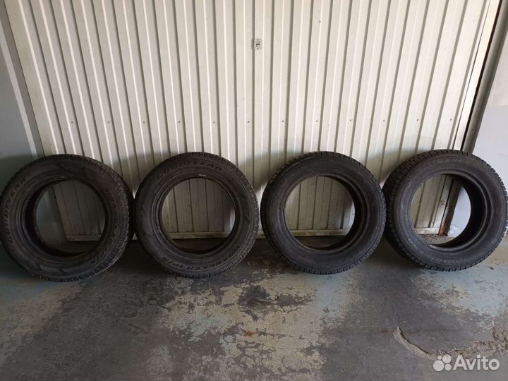 Goodyear Wrangler Ultra Grip 225/65 R17 101Q