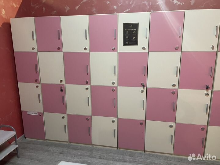 Шкафчики в раздевалку