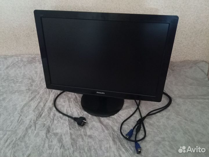 Монитор Philips