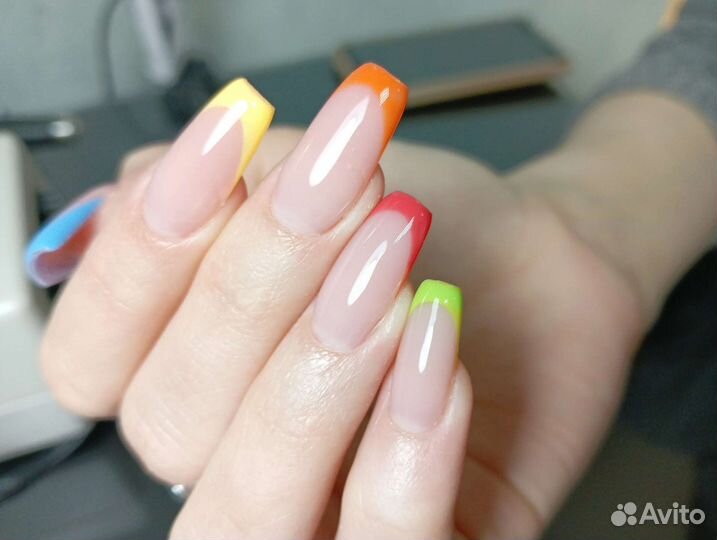 Маникюр, педикюр, гель-лак