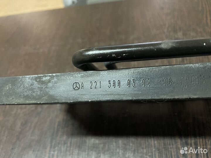 Радиатор охлаждения гур Mercedes W216 W221