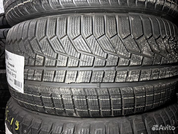 Hankook Winter I'Cept Evo2 W320 255/45 R19