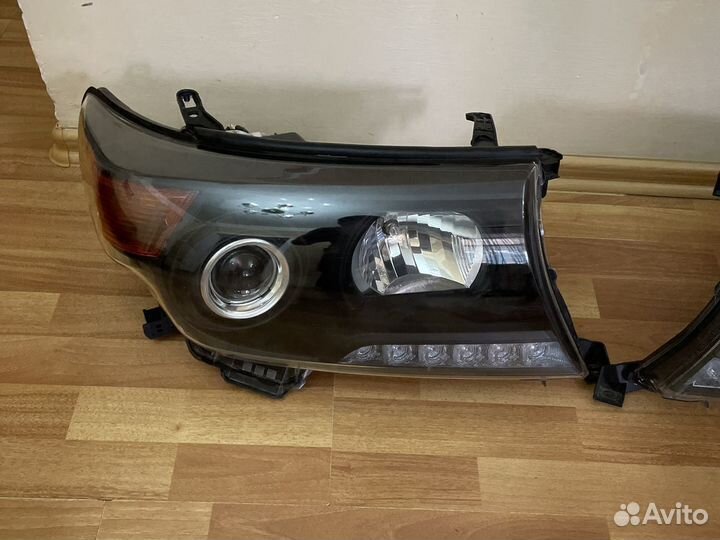 Фары Toyota Land Cruiser 200 Brownstone