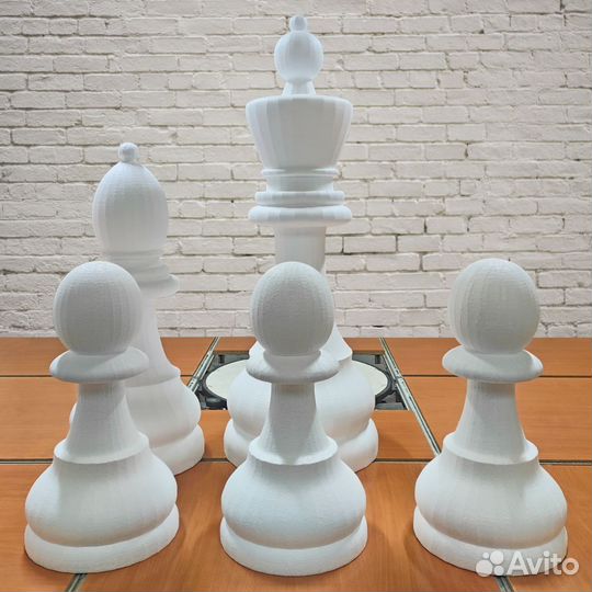 Шахматные фигуры из пенопласта