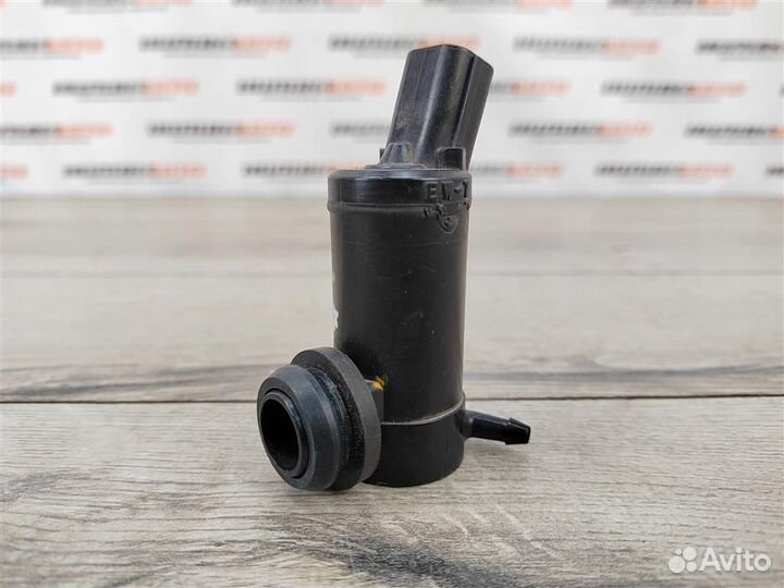 Насос омывателя стекла subaru Outback 3 BP