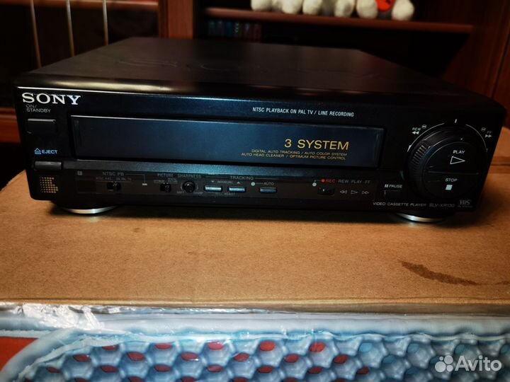 Видеомагнитофон sony