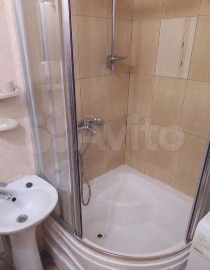 1-к. квартира, 32 м², 1/4 эт.