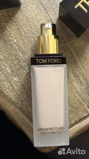 Tom Ford тональная основа ivory rose