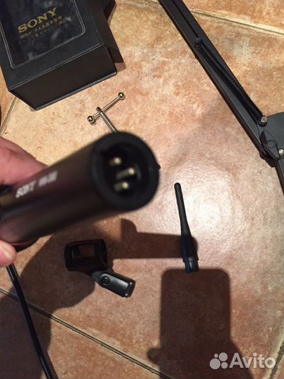 Радиомикрофон Sony WM-388