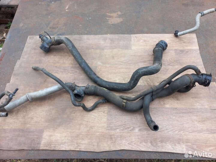 Патрубки радиатора Фольксваген Пассат Б6 2.0 FSI B