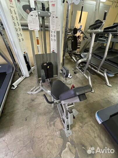 Hoist HD1800 Свидение разведение ног