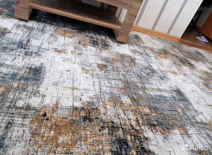 Ковер 2 на 3 новый
