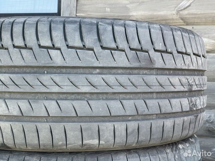 Continental PremiumContact 6 285/45 R22 и 325/40 R22 114Y