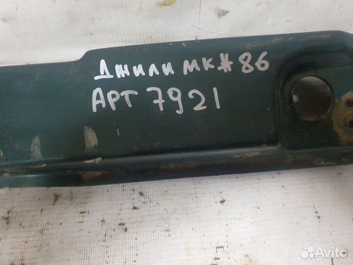 Верхняя рамка телевизора (панели) Geely Mk седан