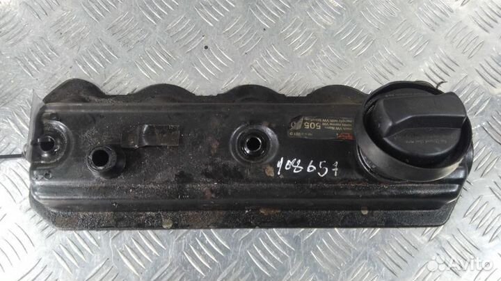 Клапанная крышка Volkswagen Golf 3 (91-99) 1.9 Дизель