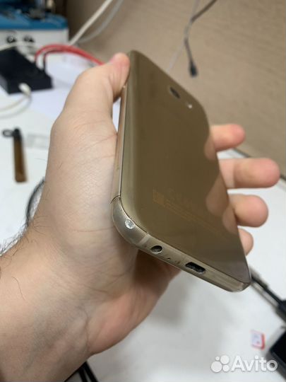 Samsung Galaxy A5 (2017) SM-A520F/DS, 3/32 ГБ