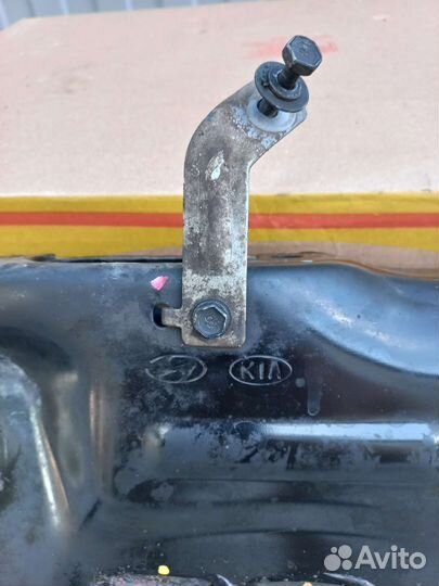 Передняя балка (подрамник) на Киа Рио 3