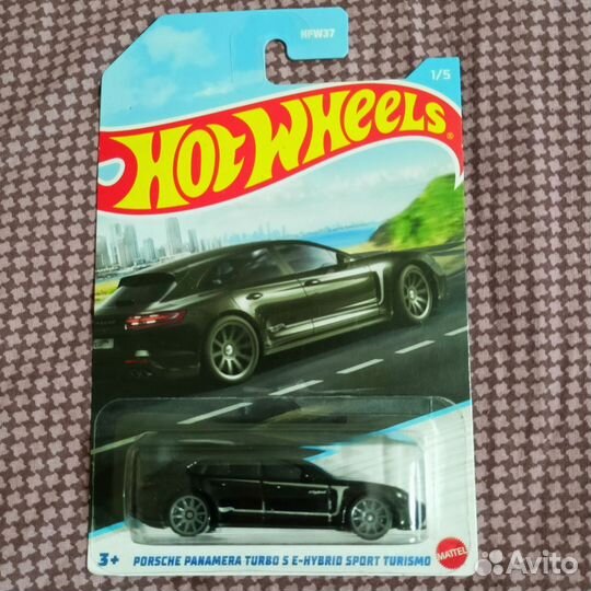 Hot Wheels Luxury Sedans - Полный сет
