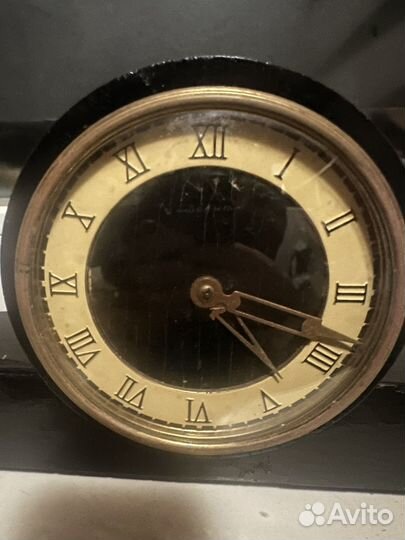 Настольные часы 