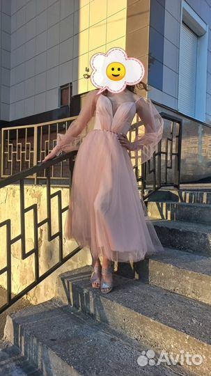 Платье вечернее