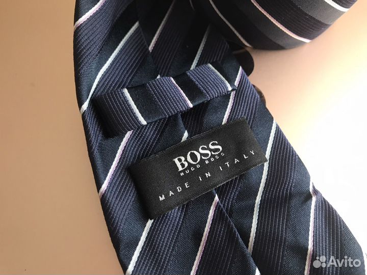 Галстук мужской фирменный