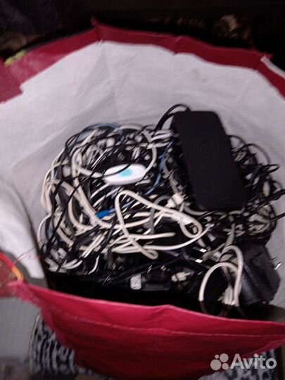 Зарядные устройства одним лотом