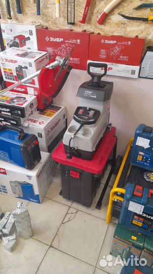 Аренда садовый измельчитель веток