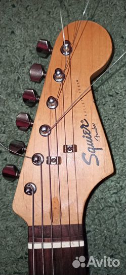 Электрогитара Fender squier bullet stratocaster RW