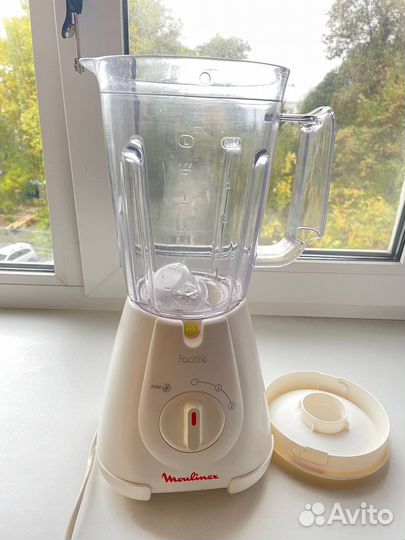 Блендер Moulinex Faciclic LM 300