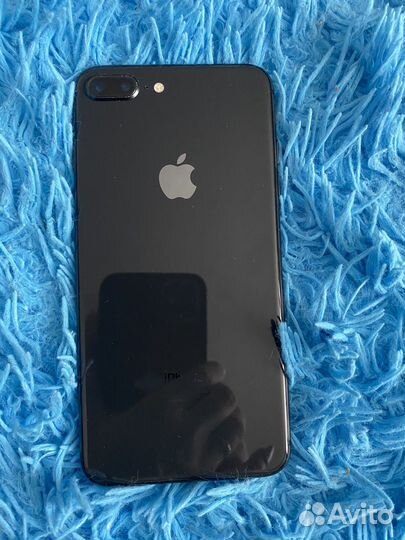iPhone 8 Plus, 64 ГБ