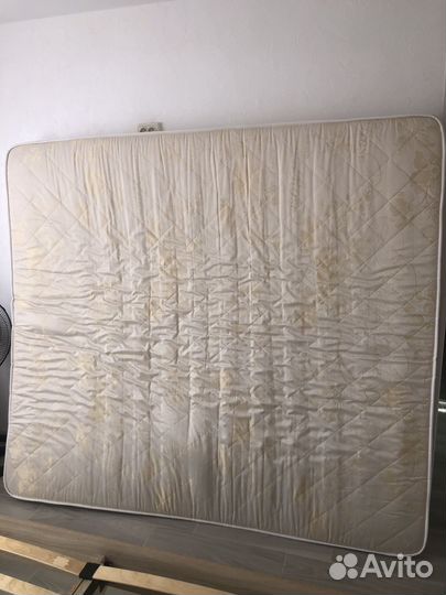 Кровать ширина 1,80+Матрас