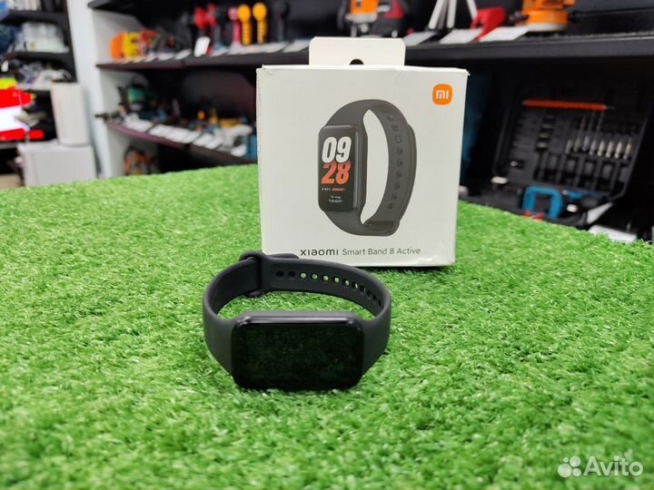 Умные часы и браслеты Xiaomi SMART Band 8 Active(л