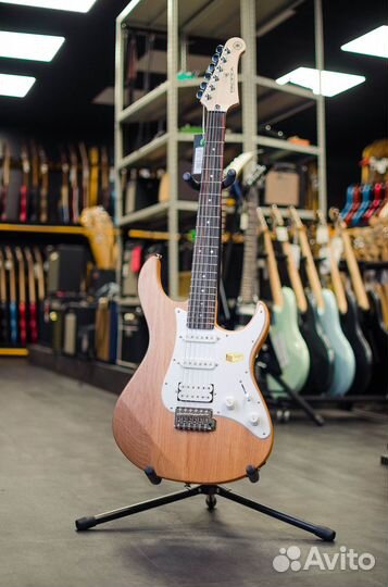 Yamaha Pacifica 112J YNS