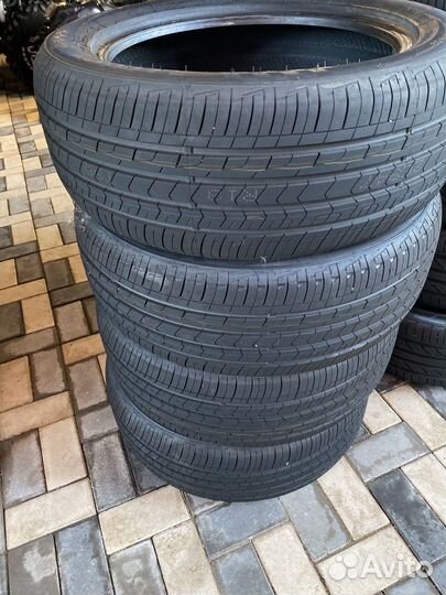 Zmax Zealion 235/50 R18