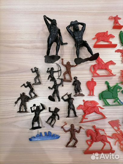 Продам солдатиков СССР одним лотом