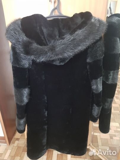 Шуба женская натуральная 42 44