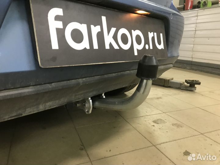 Фаркоп Volkswagen Golf