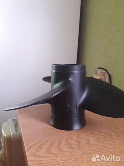 Винт для лодочного мотора