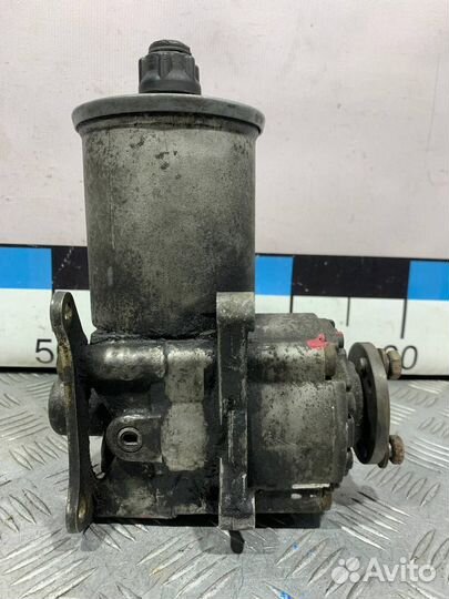 Б/У Насос гур ZF Mercedes Benz W210/W208