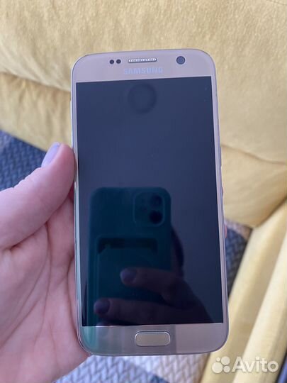 Samsung Galaxy S7, 4/64 ГБ